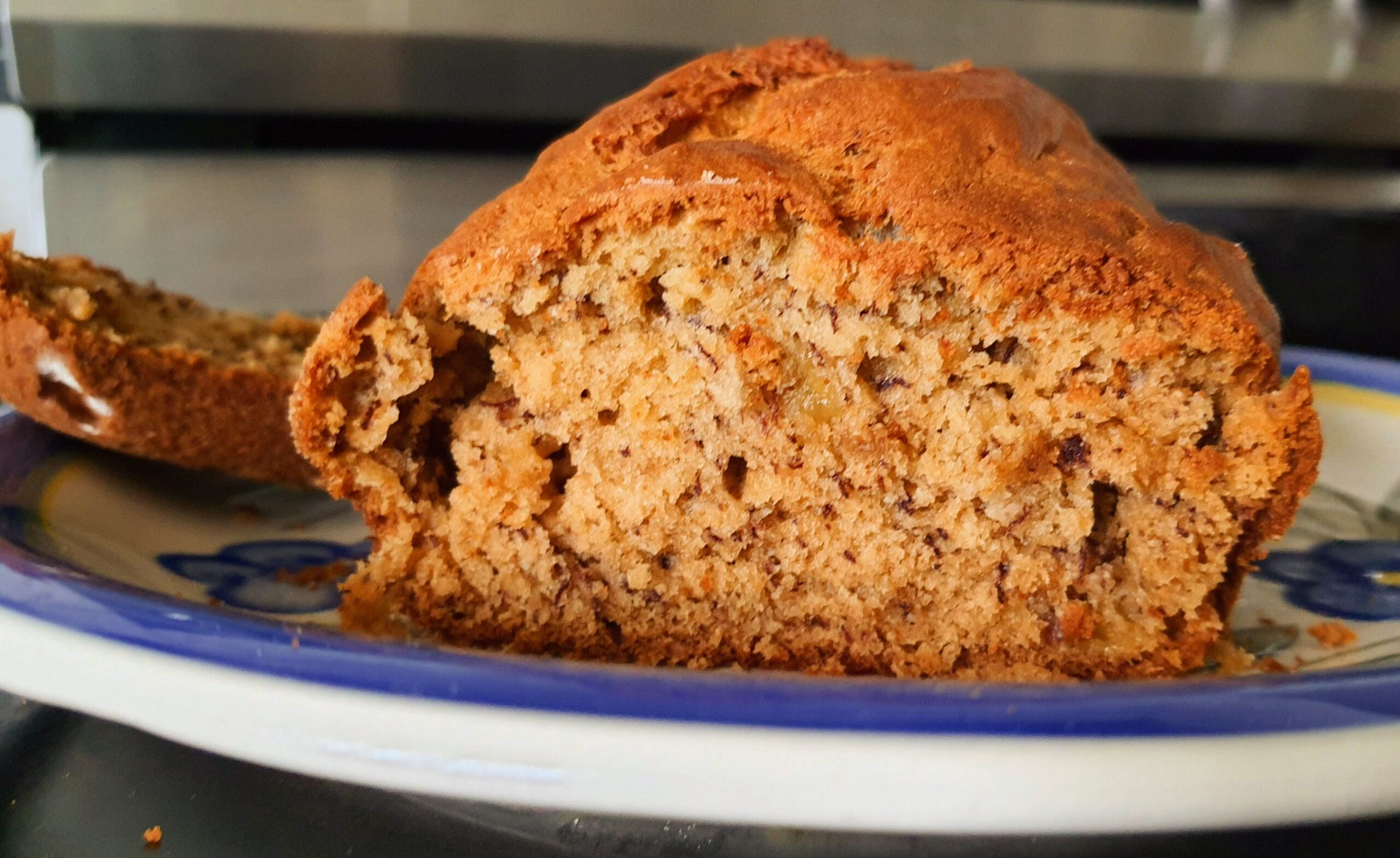 best & easiest banana bread recipe: a one bowl recipe